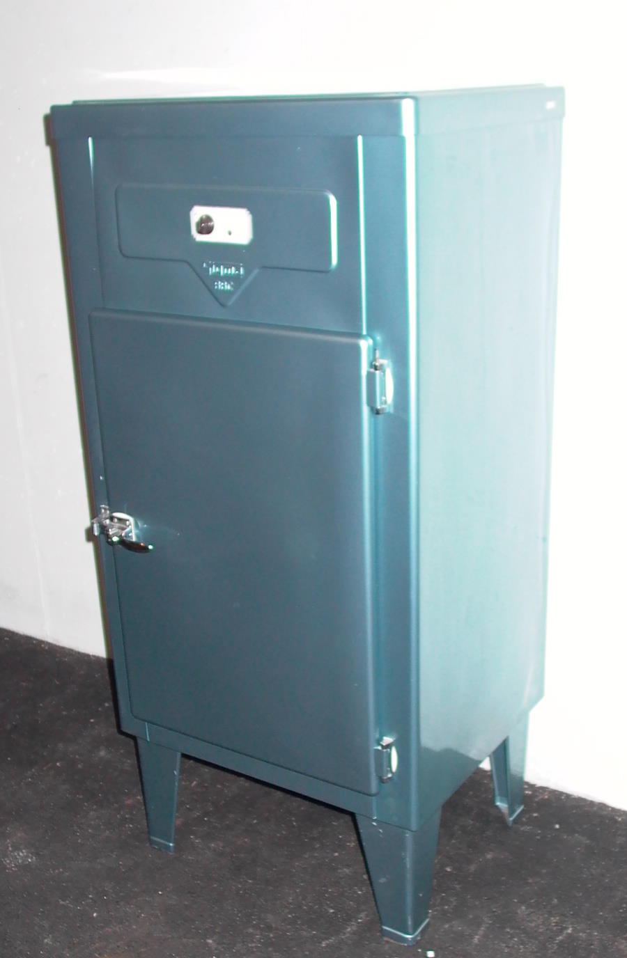 - früher BBC Kühlschrank / Barschrank 1920 | eBay